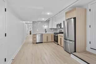 5627 N Wayne Ave, Chicago, IL 60660 - Photo 3
