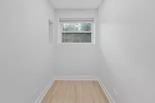 5627 N Wayne Ave, Chicago, IL 60660 - Photo 5
