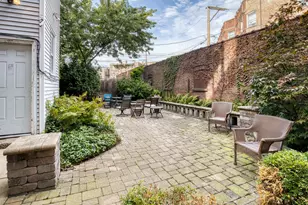 5627 N Wayne Ave, Chicago, IL 60660 - Photo 11