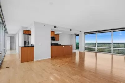 9715 Woods Drive #1710, Skokie, IL 60077 - Photo 13