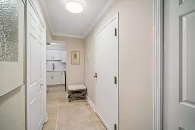 500 Lake View Avenue #2B, Highwood, IL 60040 - Photo 9