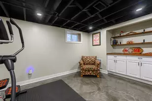 10713 S Sawyer Ave, Chicago, IL 60655 - Photo 19