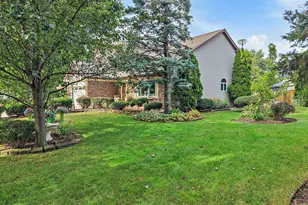 1021 Pheasant Trail, Carol Stream, IL 60188 - Photo 45