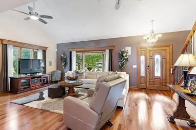 1021 Pheasant Trail, Carol Stream, IL 60188 - Photo 3