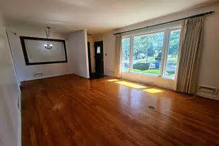 [Address not provided], Des Plaines, IL 60018 - Photo 3