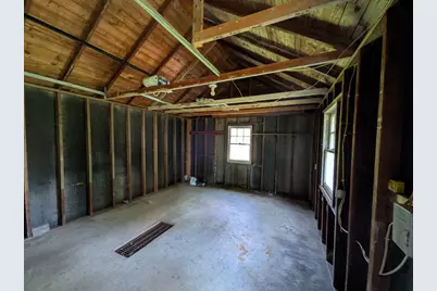 208 N Commercial Street, Baileyville, IL 61007 - Photo 5