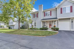 317 Windsor Ct, South Elgin, IL 60177 - Photo 1