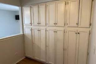 291 Gregory St, Aurora, IL 60504 - Photo 5