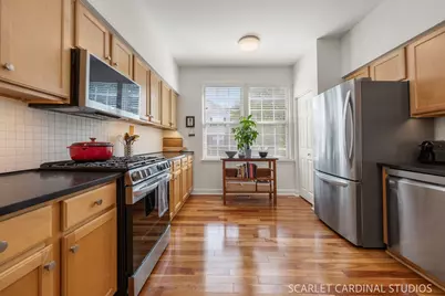 641 W Moreland Avenue, Addison, IL 60101 - Photo 7