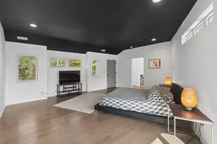931 Fairview Rd, Highland Park, IL 60035 - Photo 15