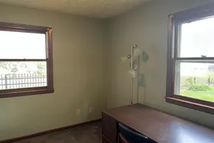 125 S Fisher St, Mclean, IL 61754 - Photo 15