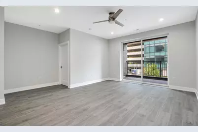 825 E 61st Street #309, Chicago, IL 60637 - Photo 7
