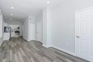 2821 W 25th St, Chicago, IL 60623 - Photo 3