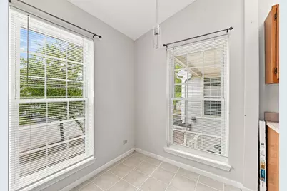 2651 S Cedar Glen Drive, Arlington Heights, IL 60005 - Photo 11