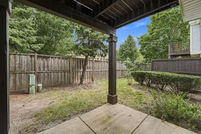 2651 S Cedar Glen Drive, Arlington Heights, IL 60005 - Photo 27