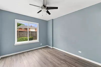 2651 S Cedar Glen Drive, Arlington Heights, IL 60005 - Photo 21