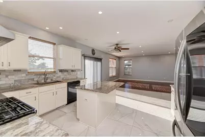 907 Wildflower Drive, Shorewood, IL 60404 - Photo 15