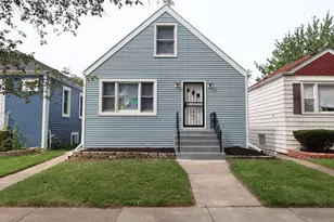 12414 S Aberdeen St, Calumet Park, IL 60827 - Photo 1