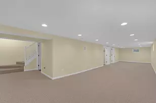 420 Berkshire Ln, Des Plaines, IL 60016 - Photo 33