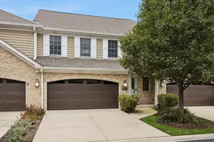 11134 Indian Woods Dr, Indian Head Park, IL 60525 - Photo 1