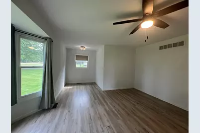 31109 Madison Street #1, Genoa, IL 60135 - Photo 5