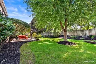 25 Yukon Ct, Bolingbrook, IL 60490 - Photo 31