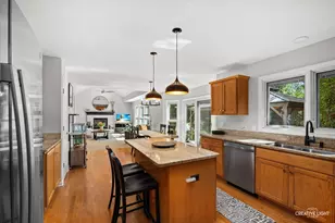 25 Yukon Ct, Bolingbrook, IL 60490 - Photo 11