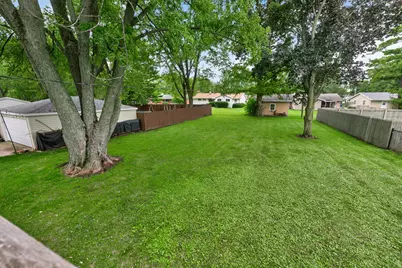 106 E Dresser Road, Dekalb, IL 60115 - Photo 31