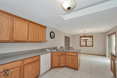 1449 Crooked Creek Drive, Beecher, IL 60401 - Photo 13
