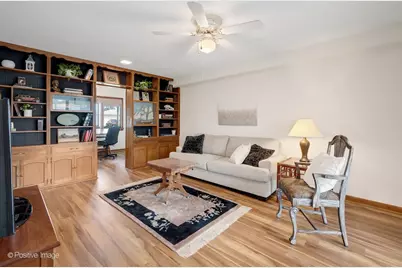 4613 W 105th Street, Oak Lawn, IL 60453 - Photo 5