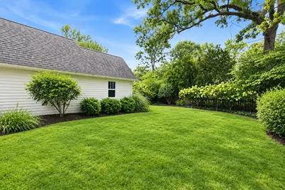 4712 Middaugh Avenue, Downers Grove, IL 60515 - Photo 35