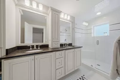 4712 Middaugh Avenue, Downers Grove, IL 60515 - Photo 21
