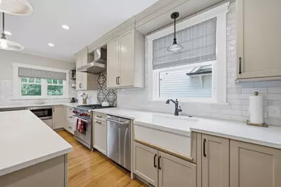 4712 Middaugh Avenue, Downers Grove, IL 60515 - Photo 13