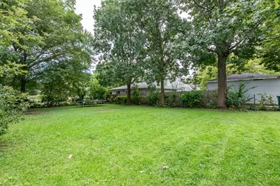 2520 Gideon Avenue, Zion, IL 60099 - Photo 29