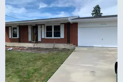 19246 Oakwood Avenue, Lansing, IL 60438 - Photo 1
