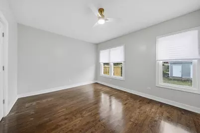 8506 S Euclid Avenue, Chicago, IL 60617 - Photo 13