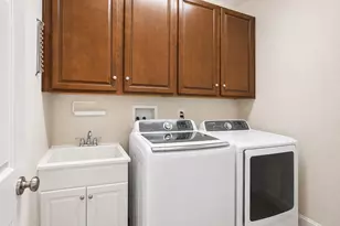 1908 Eton Dr, Hoffman Estates, IL 60192 - Photo 17