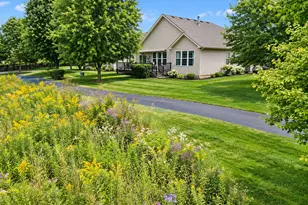 1908 Eton Dr, Hoffman Estates, IL 60192 - Photo 23