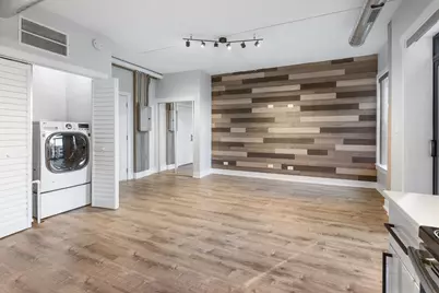 7645 N Sheridan Road #411, Chicago, IL 60626 - Photo 3