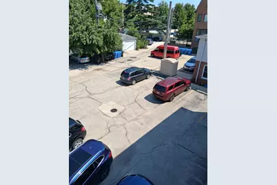 7235 N Hamilton Avenue, Chicago, IL 60645 - Photo 9