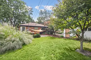 8536 Kedvale Ave, Skokie, IL 60076 - Photo 25