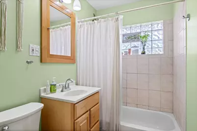 8536 Kedvale Avenue, Skokie, IL 60076 - Photo 9
