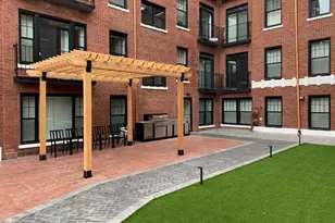 7645 N Sheridan Rd, Chicago, IL 60626 - Photo 9