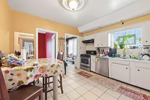 5700 S Maplewood Ave, Chicago, IL 60629 - Photo 17
