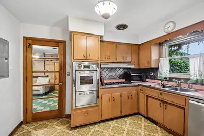 6535 18th Street, Berwyn, IL 60402 - Photo 9