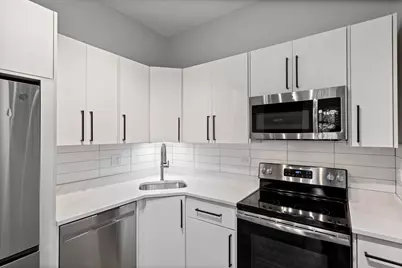 7645 N Sheridan Road #106, Chicago, IL 60626 - Photo 9
