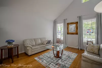 2899 Cornwall Lane, Geneva, IL 60134 - Photo 7