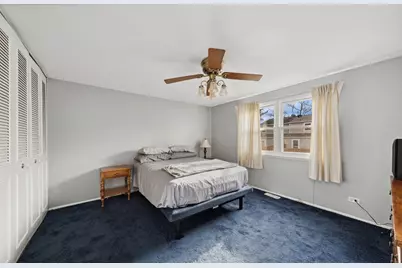 1817 Carlisle Court #1817, Schaumburg, IL 60194 - Photo 5