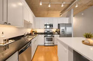 720 N Larrabee St, Chicago, IL 60654 - Photo 5