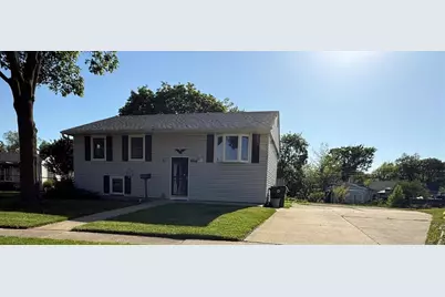 424 Rambler Place, Streamwood, IL 60107 - Photo 1